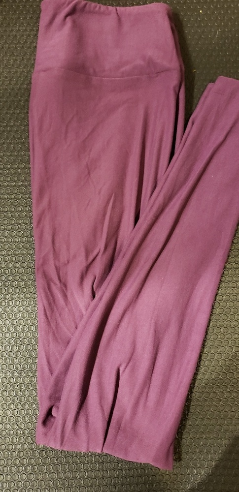 EUC Lularoe purple one size leggings
